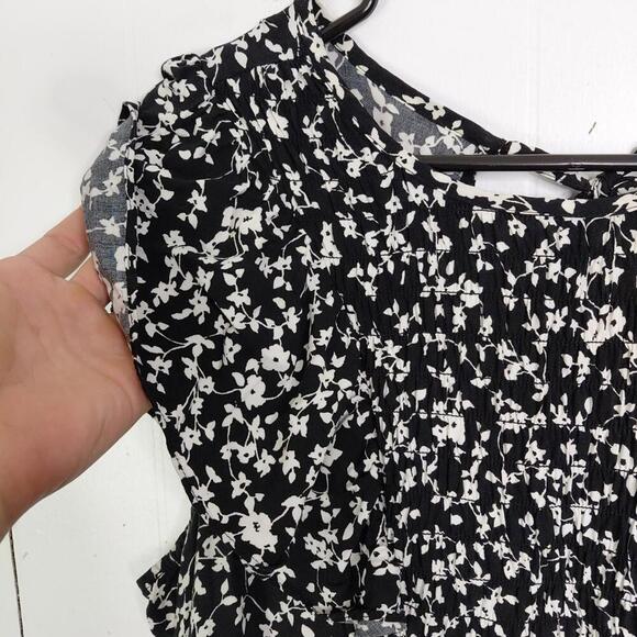 Old Navy Dress Womens 2X Ruffle Sleeveless Smocked Back Midi Micro Florals - Picture 4 of 9